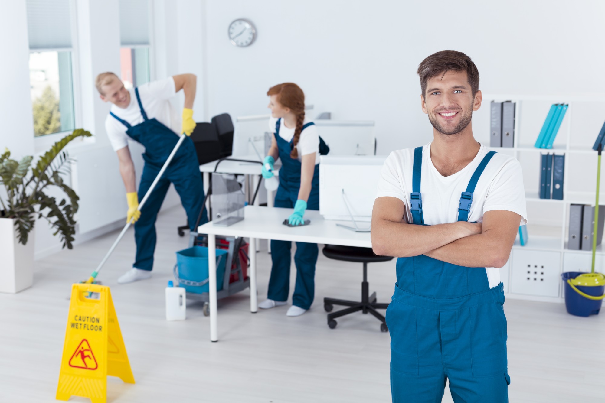 supreme-professional-cleaning-services-cleaners